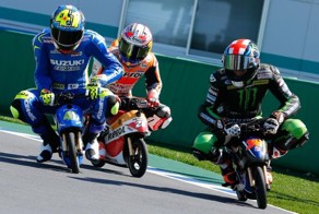 Как развлекаются профессиональные мотогонщики MotoGP перед Гран-при Японии 2015