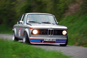 История BMW 2002 Turbo