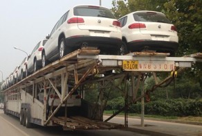 Автовоз рекордных размеров замечен в Китае