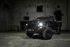 Канадский военный броневик для гражданских целей