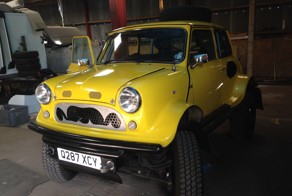 Внедорожник MINI на шасси от Land Rover