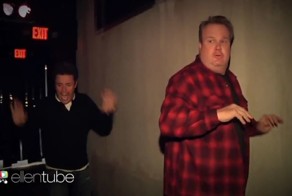 Звезду сериала «Американская семейка» напугали на съемочной площадке «Ходячих мертвецов»