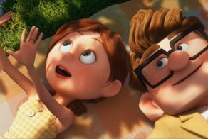 Супруги отметили 60-летие свадьбы, повторив сцену из мультфильма «Вверх»