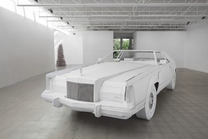 Винтажный Lincoln Continental из картона