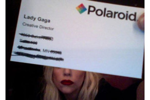 Как выглядели визитки самых известных людей. Фантазии им не занимать!