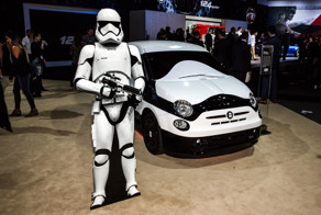 Электрический Fiat превратили в "имперского штурмовика"