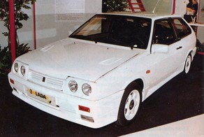 Горячий хэтчбек Lada Samara RSi