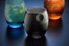 Стаканы с изображением небесных тел вселенной "Звездных войн"