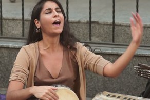 Музыка, которая льется из глубины души! Эти уличные музыканты создают непередаваемую атмосферу восточной сказки