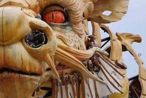 Ради такого дракона и в Китай поехать можно!