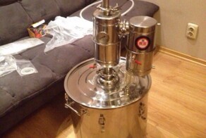 Жена и тёща похитили мой самогонный аппарат