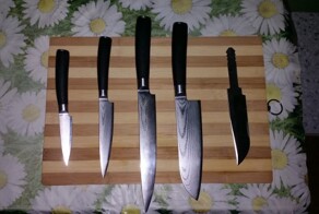 Магнитная подставка для ножей