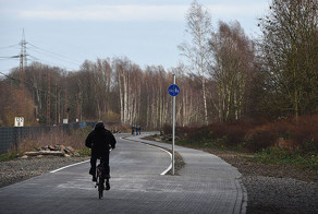 В Германии открыли первый участок 100-километрового автобана для велосипедистов