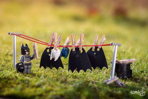 Пользователь Интернета делает милые и смешные инсталляции из Лего