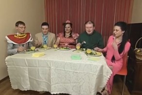 Вот из-за таких передач я и не смотрю телевизор! Званый ужин без цензуры