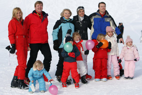 10 идеальных фотографий королевских семей