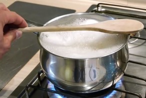 Как упростить себе жизнь на кухне: хитрости, которые сделают готовку намного приятнее