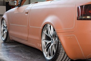  Audi S4 Cabrio в кожаном одеянии