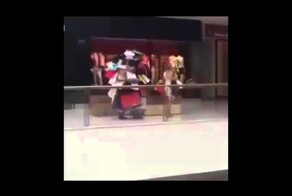  Когда пошел с женой в торговый центр