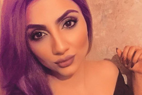 Блогер, которая делает 50 селфи в день, испортила кожу из-за излучения смартфона