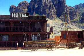 17 живописных и пугающих городов-призраков, которые заворожат вас