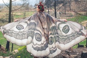 Потрясающие расписанные вручную платки, которые подарят вам крылья бабочки за спиной 