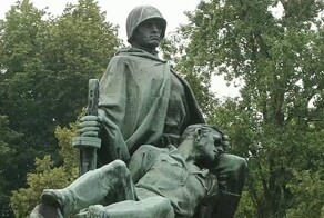 Крым готов принять памятники советским воинам, демонтируемые в Польше