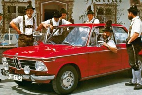 В этом году исполняется 100 лет компании BMW