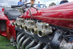 Мотоцикл с двигателем Lamborghini