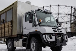 Передвижная кухня на базе экстремального фургона Mercedes-Benz Unimog