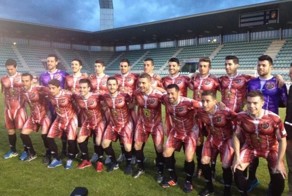 Испанские футболисты удивили болельщиков формой с изображением человеческого тела без кожи