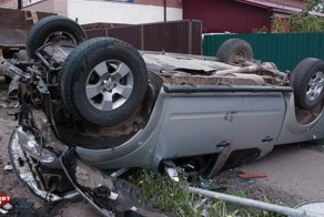 Авария дня. Ниссан перевернулся в Вышнем Волочке
