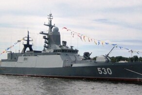 "Гремящий" поплывет на российских двигателях 