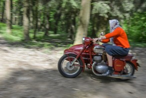 Ретромотоцикла Jawa из "Бриллиантовой руки"