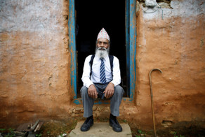 68-летний мужчина потерял жену и вернулся в школу, чтобы получить образование