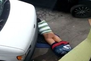 Для сексуальных отношений не всегда требуется живой партнер: мужчина занялся сексом с асфальтом в Новой Зеландии