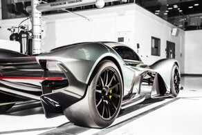 Aston Martin показал гиперкар разработанный совместно с конструктором Red Bull F1