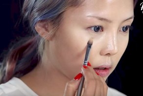 Эта мастер по макияжу магическим образом превратила себя в Тейлор Свифт с помощью косметики