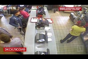 Как вредно питаться в Макдоналдсе: в Петербурге устроили массовую из-за гамбургера