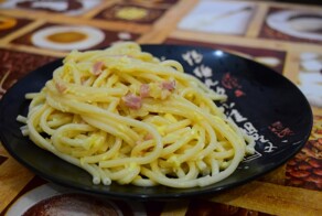 Спагетти карбонара или как имея две руки сделать вкусный ужин