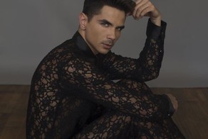 Отныне и у мужчин есть кружевное белье