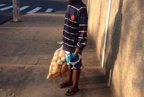 "Сходил за хлебушком"