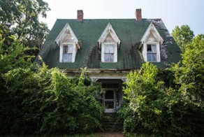 Заброшенный дом, который ждет гостей вот уже 25 лет