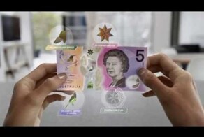 Австралия выпустила новые 5 долларов с летающей птичкой