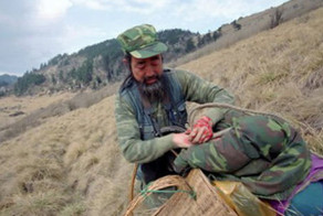 Человек провел последние 22 года в поисках китайского йети