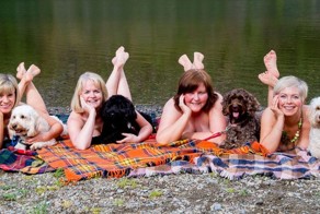 Владелицы кокапу разделись для календаря