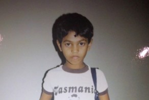 Пропавший мальчик 25 лет спустя нашел свою семью по виртуальным картам