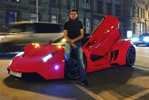 В Новосибирске разбили единственный спорткар Marussia B1