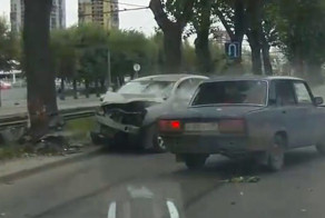 Авария дня. В Екатеринбурге погибла молодая девушка