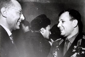 Захватывающие моменты из жизни Юрия Левитана (3 фото)